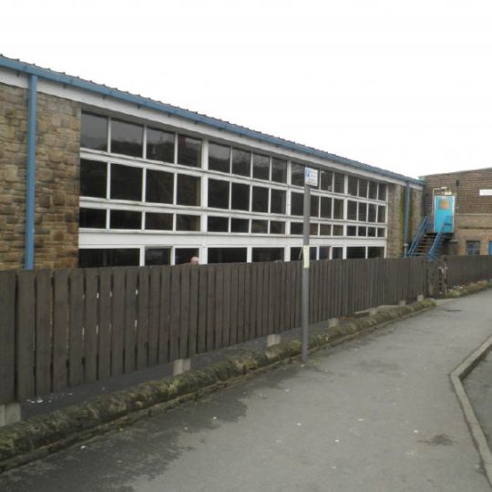 Empty building before demolition by Ron Hull